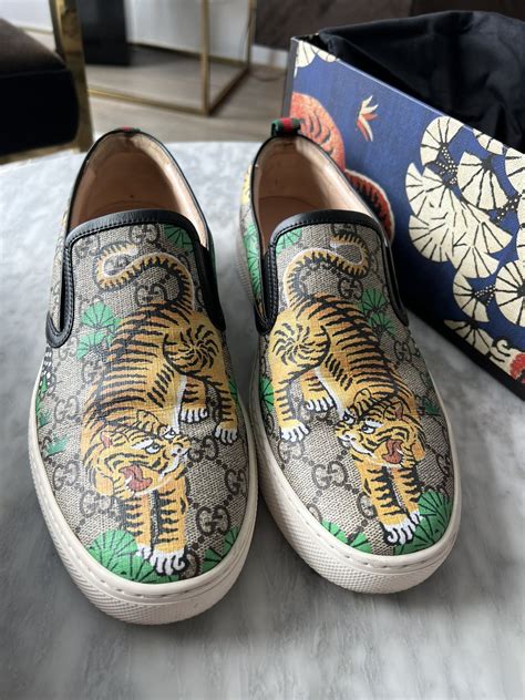 gucci bengal tiger polo|Gucci slip on bengal tiger.